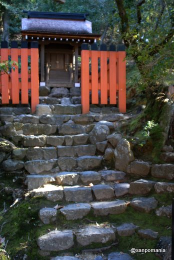 2010/12/05;摂社須波神社本殿